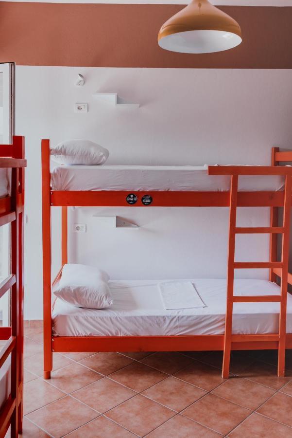 Bed Station Hostel & Bar Shkodra Kültér fotó