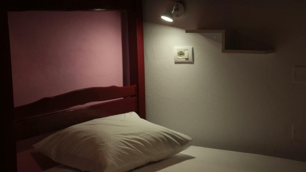 Bed Station Hostel & Bar Shkodra Kültér fotó