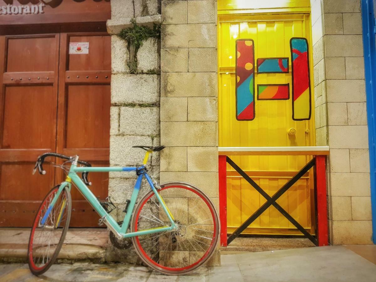 Bed Station Hostel & Bar Shkodra Kültér fotó